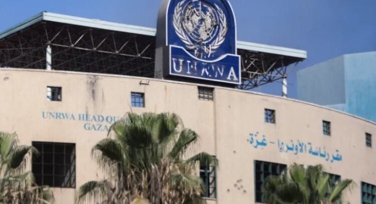 Israel prohíbe operaciones de la UNRWA en su territorio