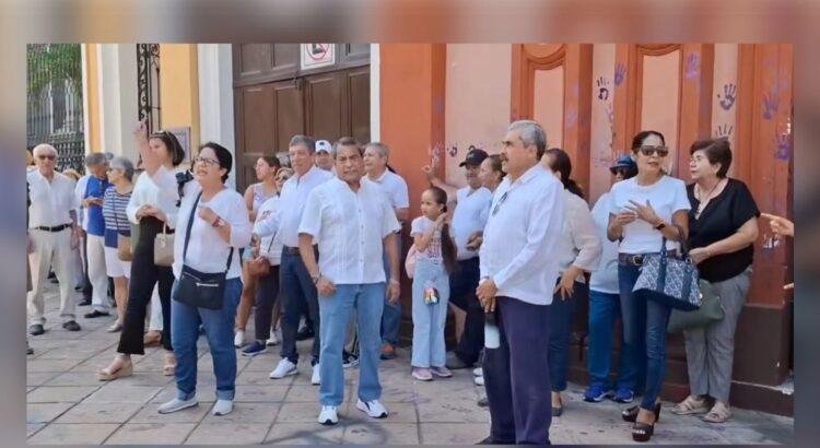 Protesta en Colima contra elección judicial