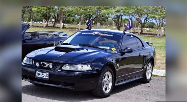 Más de 50 Mustangs rugirán en las calles de Colima este viernes