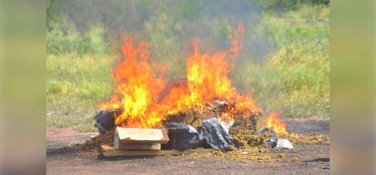 Más de 170 kilos de narcóticos decomisados fueron incinerados en Colima