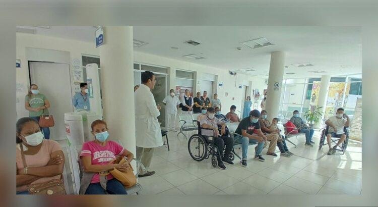 Colima: 24% de la población sigue sin acceso a servicios de salud