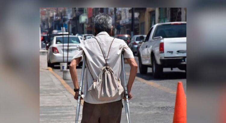 Adultos mayores pueden exigir pensión a sus hijos en Colima