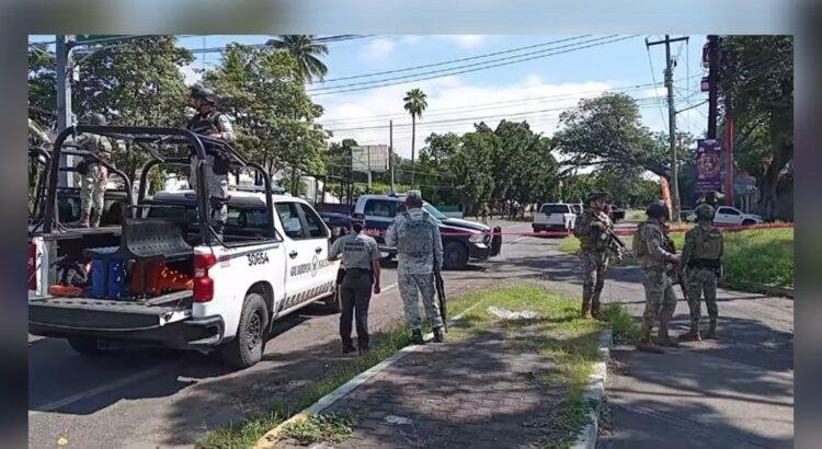 Ejecutan a hombre en plena vía pública en Villa de Álvarez Ejecutan a hombre en plena vía pública en Villa de Álvarez