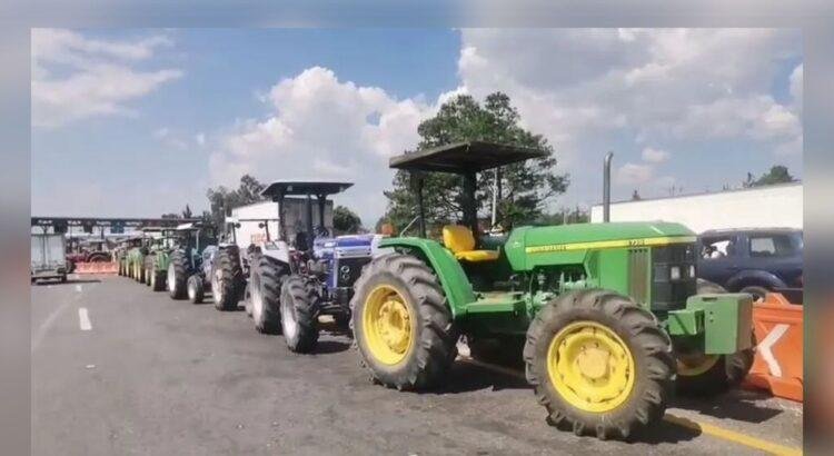 Transportistas registraron pérdidas millonarias por bloqueo en la autopista Colima-Guadalajara Transportistas registraron pérdidas millonarias por bloqueo en la autopista Colima-Guadalajara