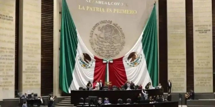 Eliminan diputados transitorio de la reforma a la Ley de Amparo