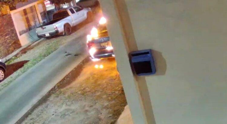 Ola de violencia deja autos incendiados y viviendas atacadas en Colima
