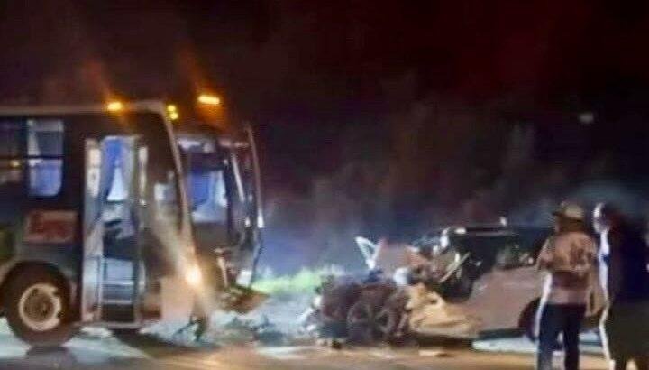 Accidente vial deja dos fallecidos en la costa de Colima