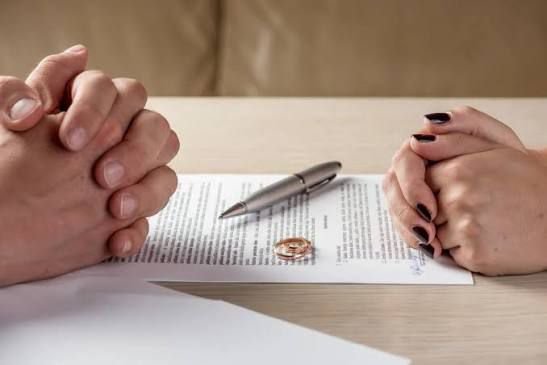 Alrededor de 10 mil divorcios se registran cada año en Colima