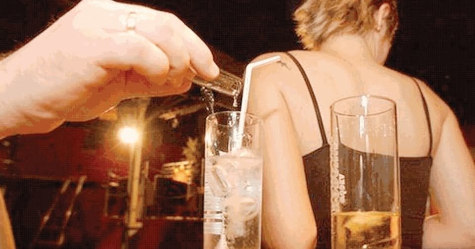 Alertan por uso de “tachas” en bebidas dentro de centros nocturnos