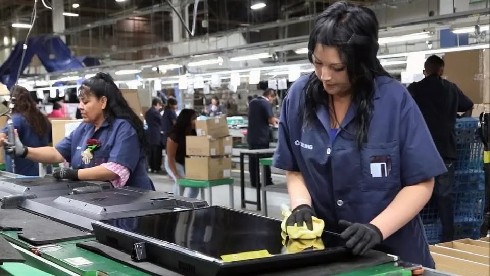Colima registra de las tasas más bajas de desempleo y pobreza laboral del país