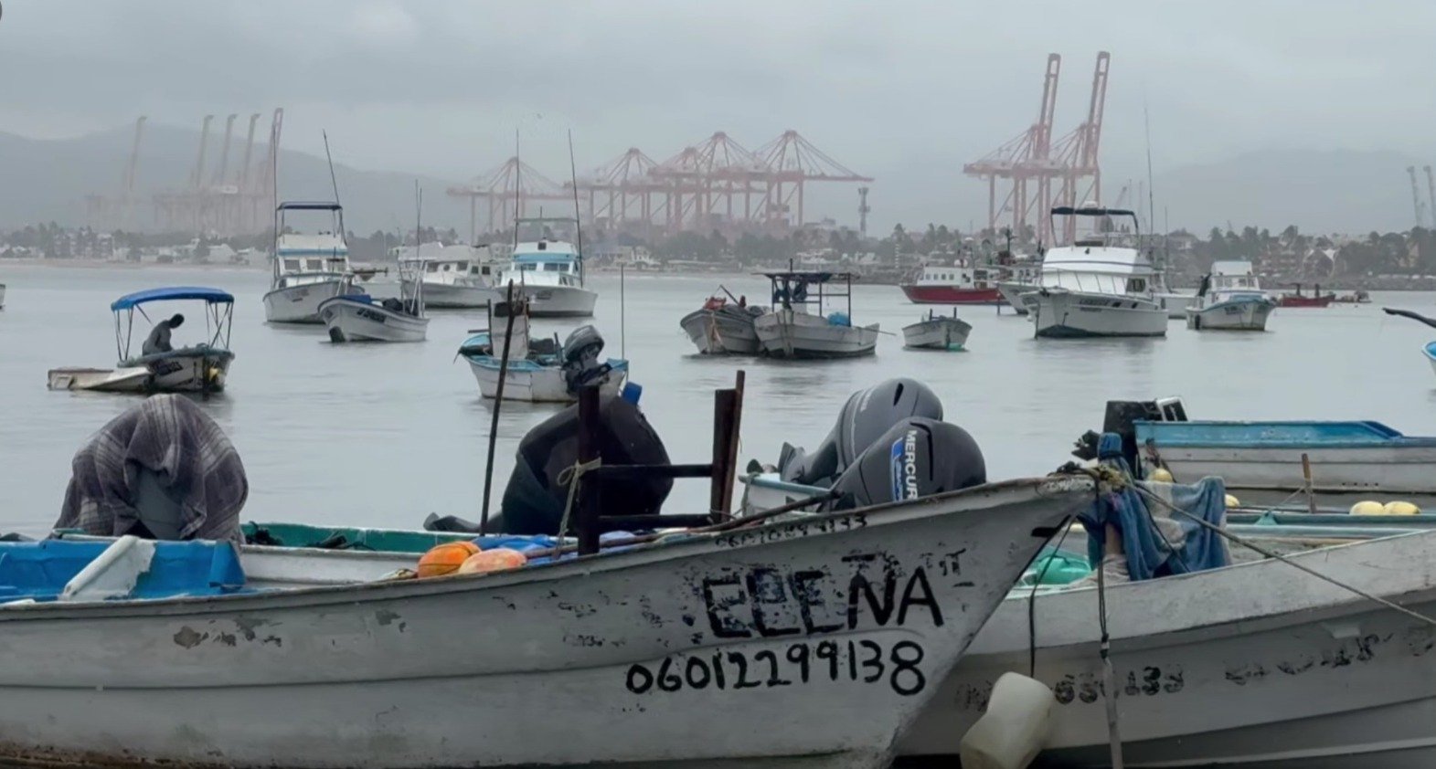 Cierran puerto de Manzanillo por huracán “Marie”